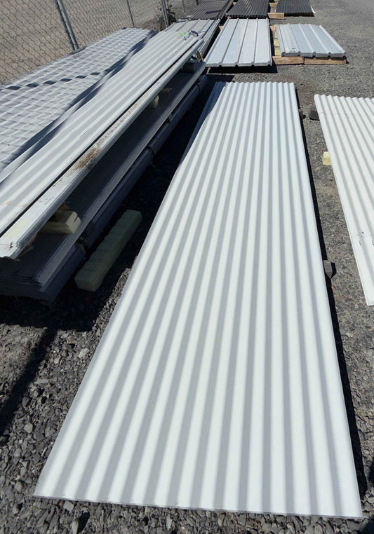 White Corrugated Metal Panels 7ft 10.5in & 12ft x 3ft Wide – 0.3mm Steel – Local Pickup Only