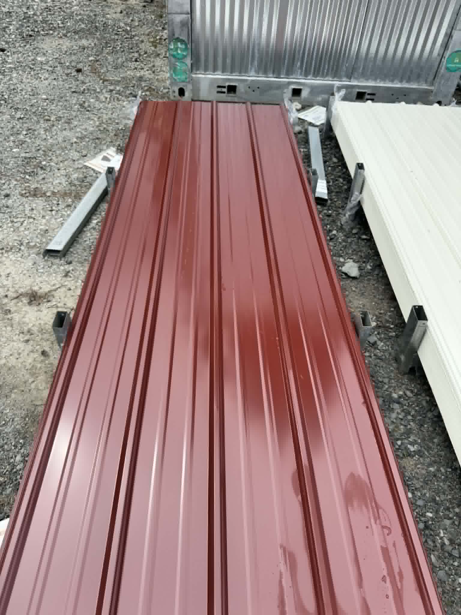 10FT x 3FT Red Galvanized Metal Ribbed Roofing / Siding Panels, 25 Gauge