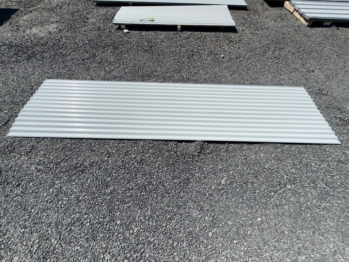 White Corrugated Metal Panels 7ft 10.5in & 12ft x 3ft Wide – 0.3mm Steel – Local Pickup Only