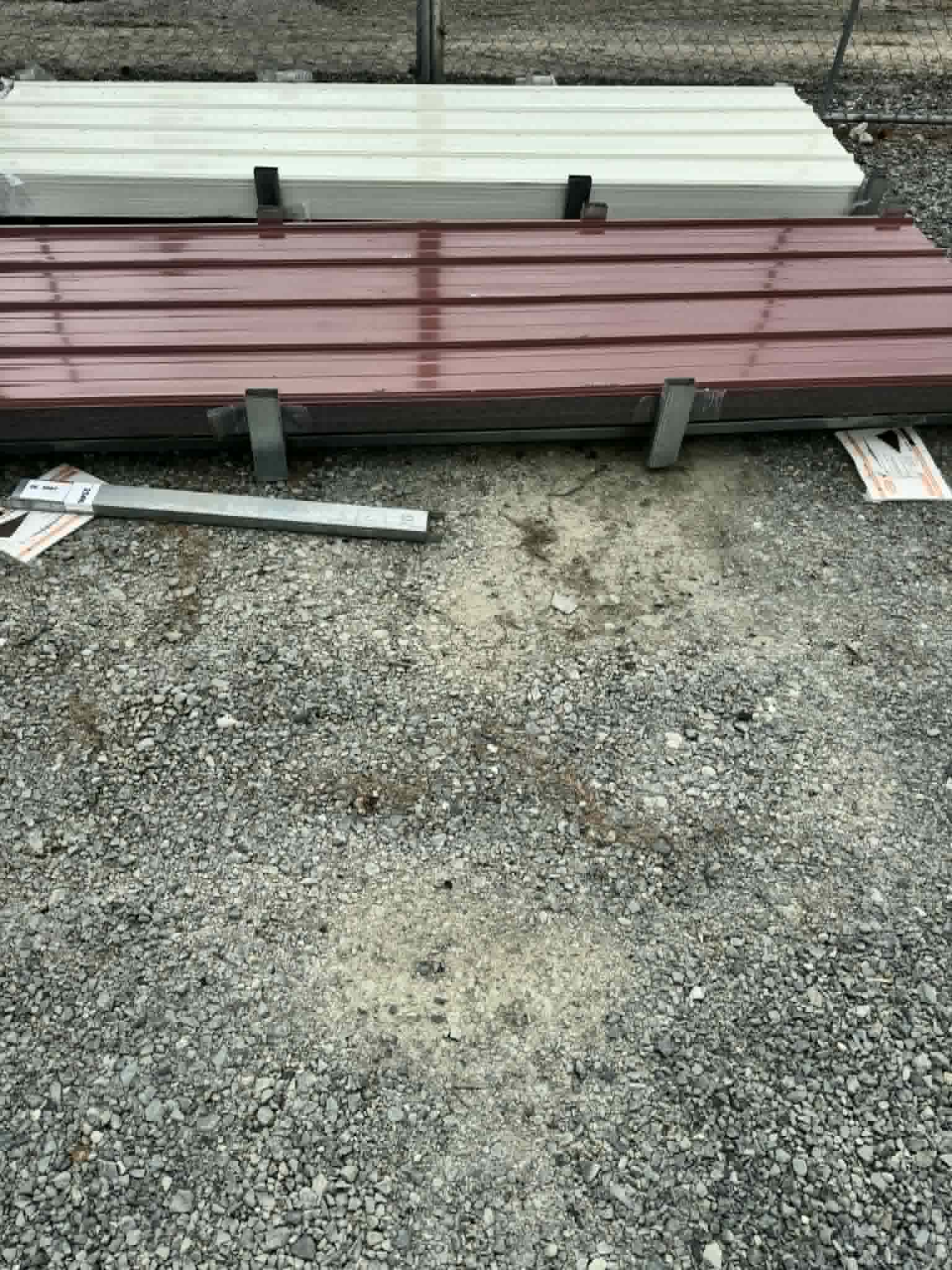 10FT x 3FT Red Galvanized Metal Ribbed Roofing / Siding Panels, 25 Gauge