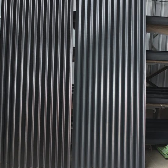 Video showing the black and dark gray panels side by side